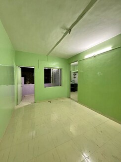 1 BHK + Extra Room Apartment For Rent in Basera Society