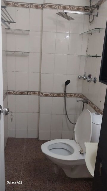 Bathroom in 4 BHK Apartment at Lodha Woods, Kandivali East – for Rent