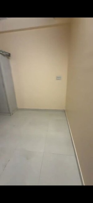 Room in 2 BHK Apartment at Murlipura – for Rent