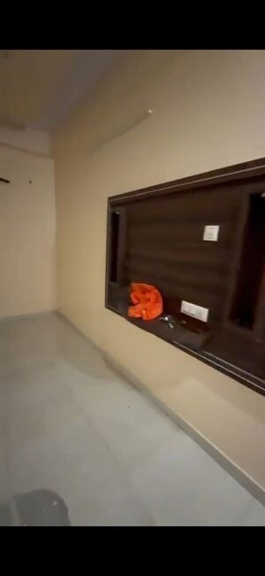 Room in 2 BHK Apartment at Murlipura – for Rent