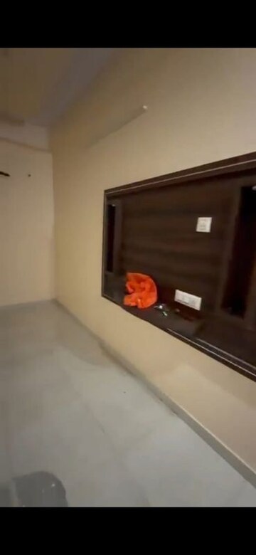 Room in 2 BHK Apartment at Murlipura – for Rent