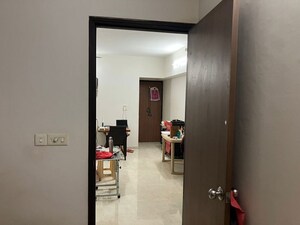Room in 1 BHK Apartment at Lodha Amara, Kolshet Road – for Rent