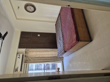 Furnished Amenities in 3 BHK Apartment at Antriksh Golf View, Sector 78 – for Rent