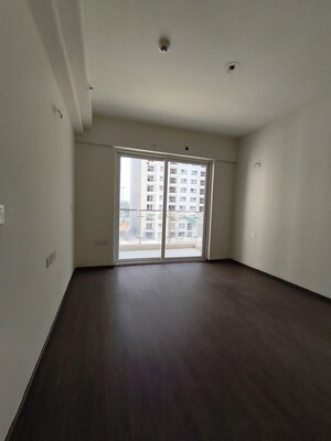 Room in 3 BHK Apartment at Ambala Highway – for Rent