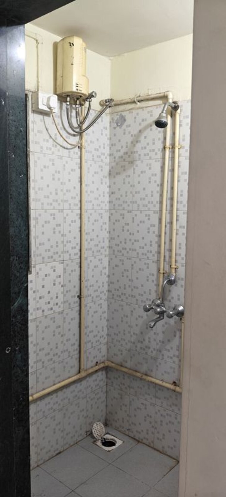 undefined, sra-mahalaxmi-building 1 Bedroom 350 Sq.Ft. Apartment In Mahalaxmi Mumbai 10049966