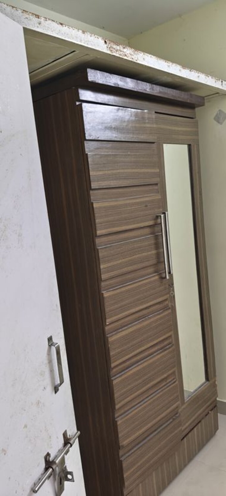 Balcony, sra-mahalaxmi-building 1 Bedroom 350 Sq.Ft. Apartment In Mahalaxmi Mumbai 10049966