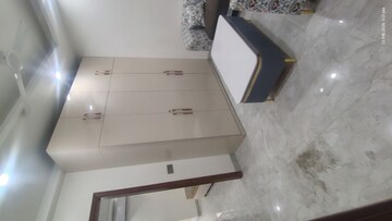 Room in 1.5 BHK Builder Floor at Sector 31 – for Rent