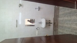 Bathroom in 1 RK Independent House at Huda Market, Sector 31 – for Rent