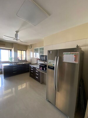 Living Room in 3 BHK Apartment at Ekta Heights Khar West, Khar West – for Rent