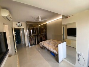 Bedroom in 3 BHK Apartment at Ekta Heights Khar West, Khar West – for Rent