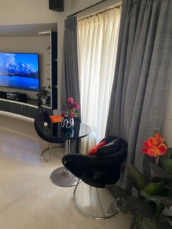 3 BHK + Pooja Room Apartment For Rent in Ekta Heights Khar West