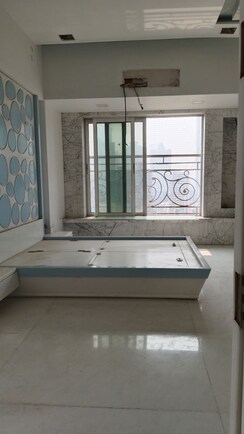 3 BHK + Pooja Room,Servant Room Apartment For Sale in Raheja Empress