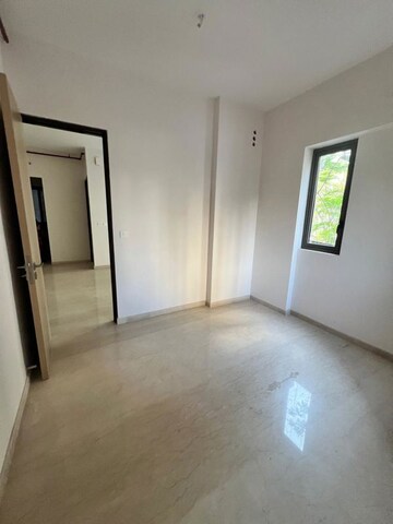 Room in 3 BHK Apartment at Adani Ten BKC, Bandra East – for Rent