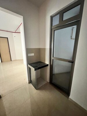 Room in 3 BHK Apartment at Adani Ten BKC, Bandra East – for Rent