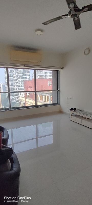 Room in 3 BHK Apartment at Darshan Rico, Lower Parel – for Rent