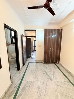1.5 BHK Builder Floor For Rent in Chattarpur