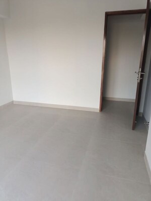 Room in 2.5 BHK Apartment at Adani Atelier Greens, Koregaon Park – for Rent