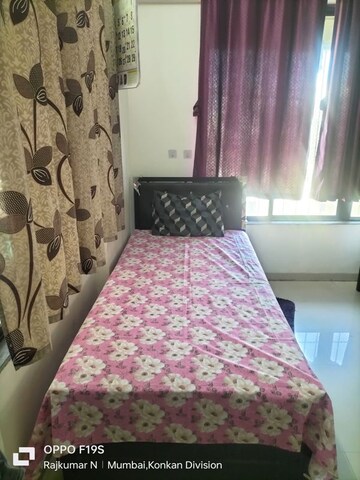 Bedroom in  Pg at Powai – for Rent