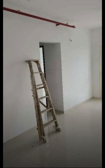 Room in 2 BHK Apartment at Goel Ganga Altus, Kharadi – for Rent