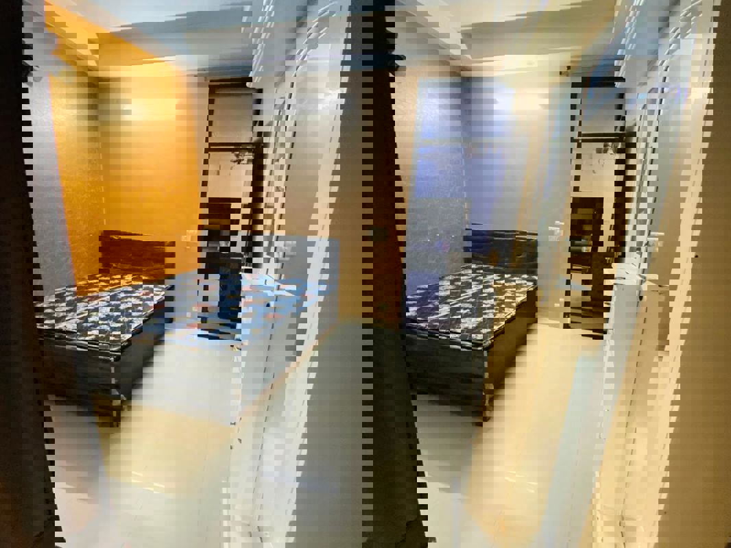 1.5 BHK + Extra Room 450 Sq.Ft. Builder Floor in Shanti Plaza Vaishali