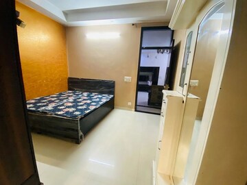 1.5 BHK Builder Floor For Rent in Shanti Plaza Vaishali, Vaishali Sector 4