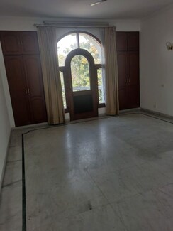 4 BHK Apartment For Rent in Shanti Niketan