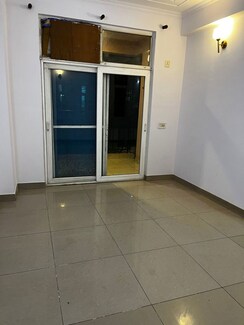 3 BHK + Extra Room Apartment For Rent in Amrapali Vaishali