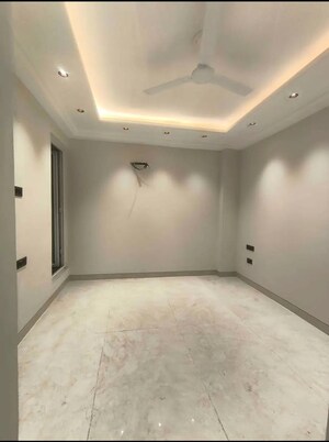 Room in 3 BHK Builder Floor at Chattarpur – for Sale