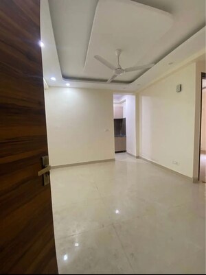 Room in 2 BHK Builder Floor at Chattarpur – for Rent