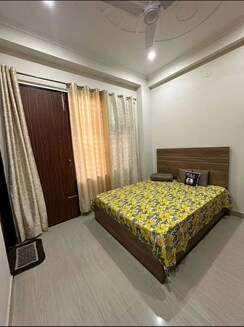 2 BHK + Pooja Room Builder Floor For Rent in Chattarpur