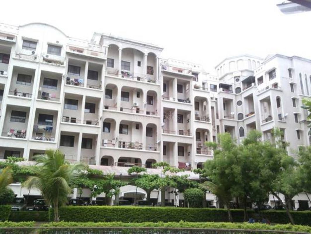 3 BHK + Servant Room 1350 Sq.Ft. Apartment in Goel Ganga Constella