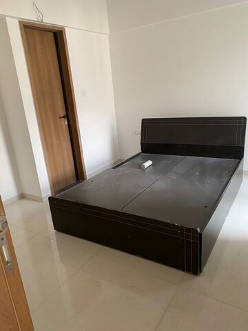Bedroom in 3 BHK Apartment at Majestique Signature Towers, Balewadi – for Rent