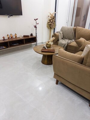 Living Room in 1 BHK Builder Floor at Sector 55 – for Rent