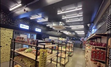 Gym in  Shop at Aliganj – for Rent