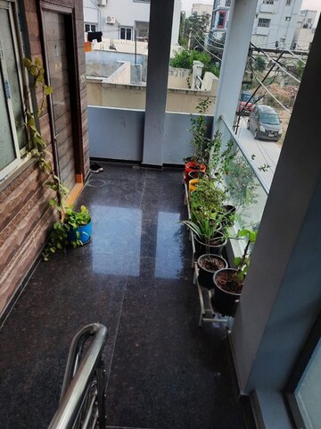 Balcony in 2 BHK Independent House at Ameenpur – for Rent