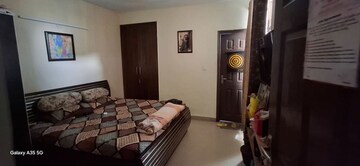 Living Room in 2 BHK Apartment at Supertech Cape Town, Sector 74 – for Rent