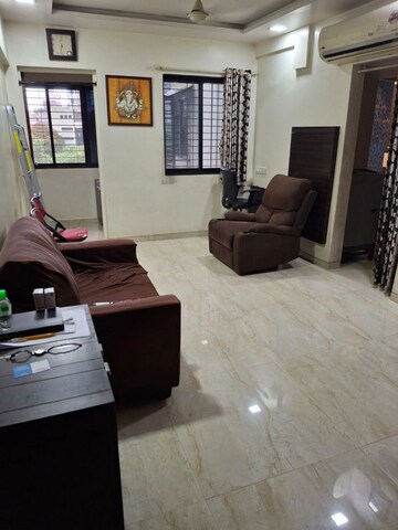 1 BHK Apartment For Sale in Mangalay Building, Dadar West