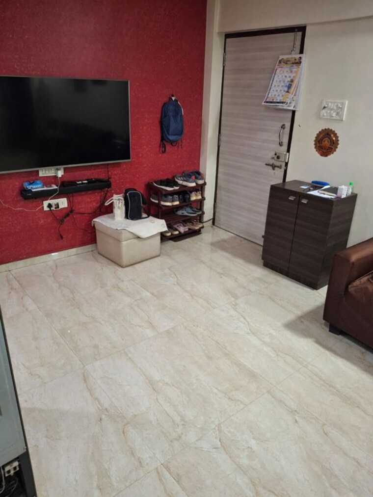 Room, mangalay-building 1 Bedroom 525 Sq.Ft. Apartment In Dadar West Mumbai 10050230