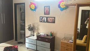 Furnished Amenities in 3 BHK Apartment at Jm Orchid, Sector 76 – for Rent