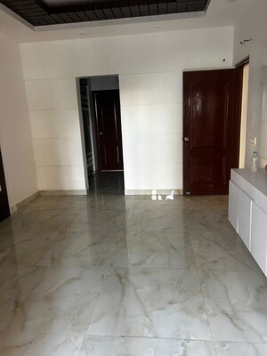 Room in 3.5 BHK Apartment at Rohtas Presidential Tower, Vibhuti Khand – for Sale