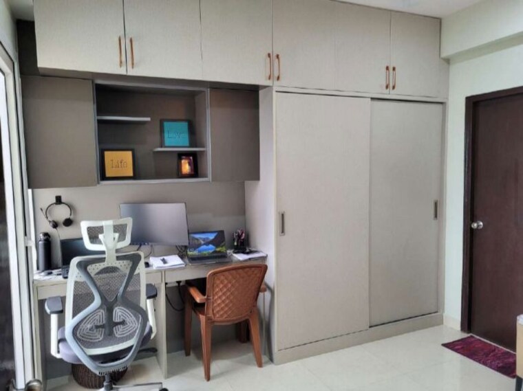 Master Bedroom, signature-global-the-roselia 2 Bedroom 970 Sq.Ft. Apartment In Sector 95a Gurgaon 10050257