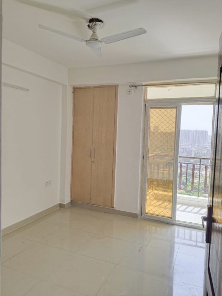 Room, panchsheel-greens-ii 2 Bedroom 1060 Sq.Ft. Apartment In Sector 16 Greater Noida Greater Noida 10050282