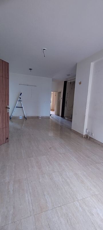 Room in 3 BHK Builder Floor at Puri Aman Vilas, Sector 89 – for Rent