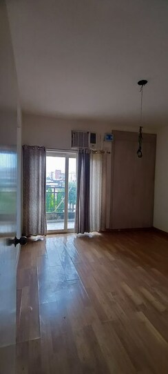 3 BHK + Servant Room Builder Floor For Rent in Puri Aman Vilas