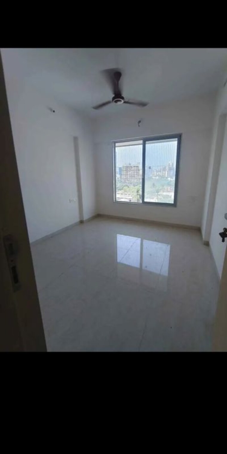 Room, smit-apartment-rajawadi-colony 1.5 Bedroom 800 Sq.Ft. Apartment In Ghatkopar East Mumbai 10050315