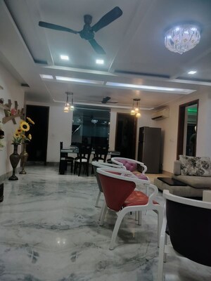 Master Bedroom in 4 BHK Apartment at Vasant Kunj – for Rent