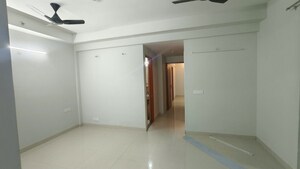 Room in 2 BHK Apartment at Tata Eureka Park, Sector 150 – for Rent