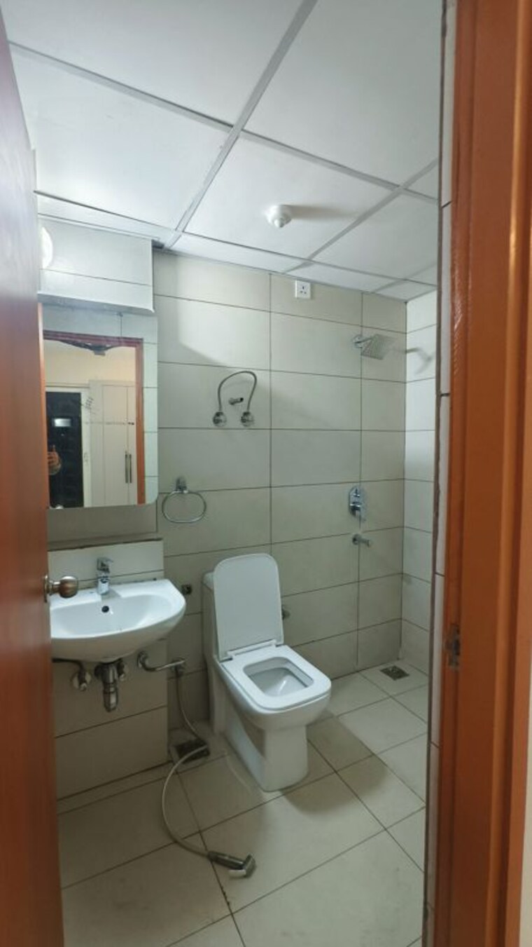 Bathroom, tata-eureka-park 2 Bedroom 1100 Sq.Ft. Apartment In Sector 150 Noida 10050332
