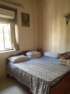 1 BHK + Pooja Room Apartment For Rent in Adarsh Nagar CHS Worli