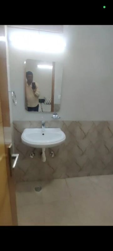 Bathroom in 3 BHK Builder Floor at Malviya Nagar – for Rent